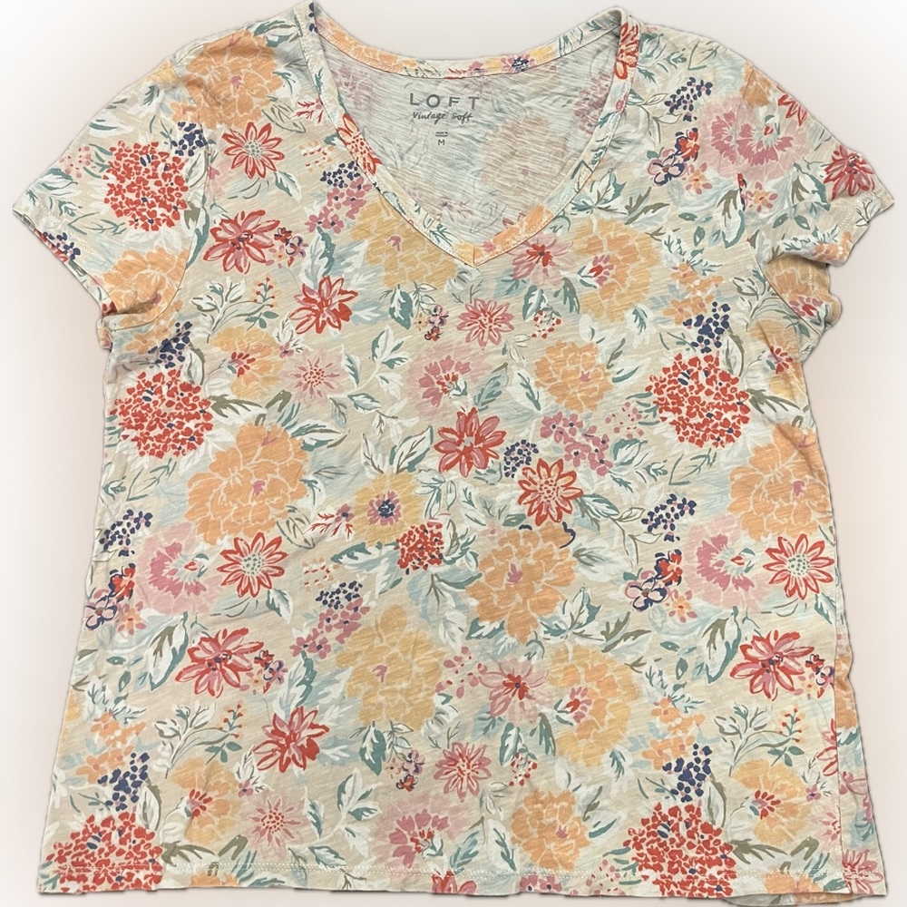 LOFT Women’s Multicolor Floral V-Neck Tee, Size Medium